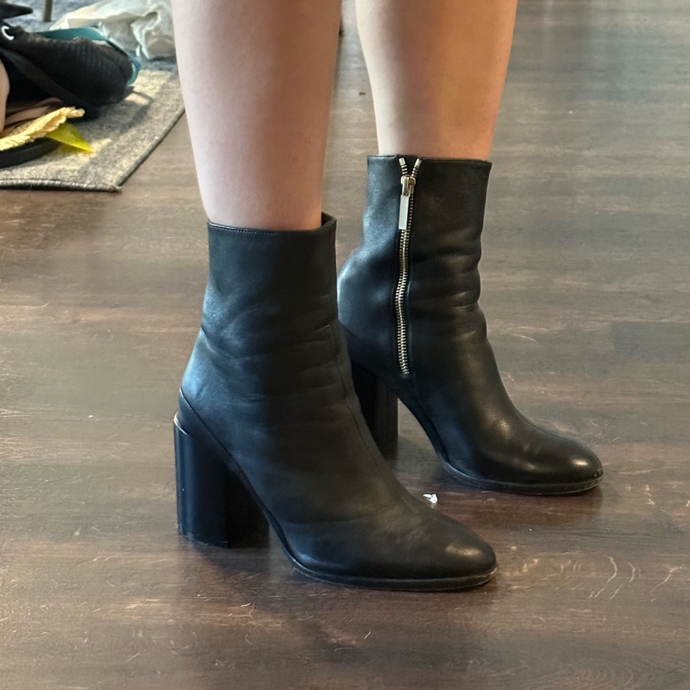 Dear Frances Spirit Boot in Black